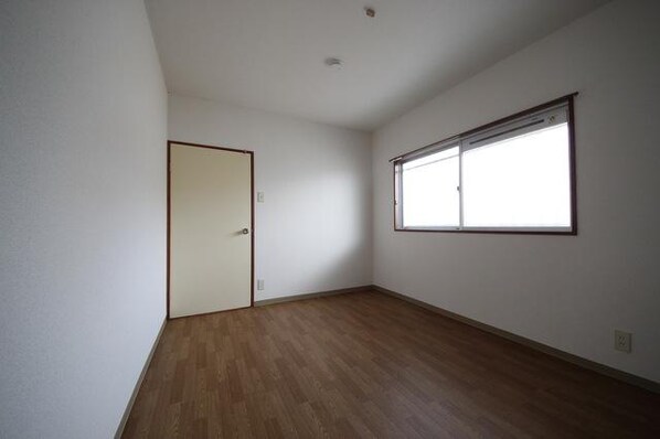 ヴィレッジ愛の物件内観写真